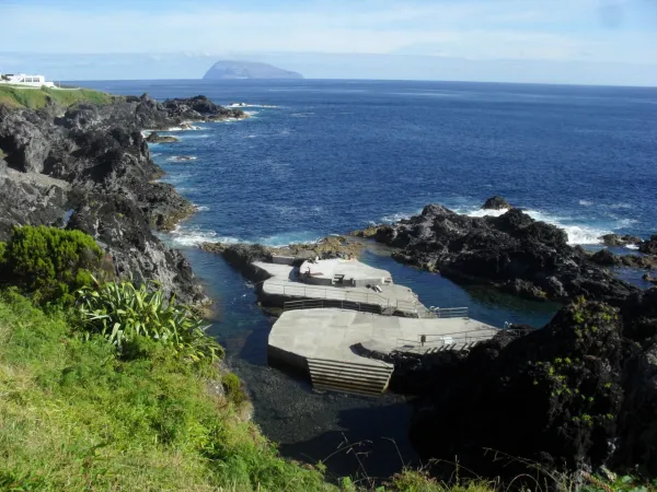 Piscinas naturais de Santa Cruz das Flores